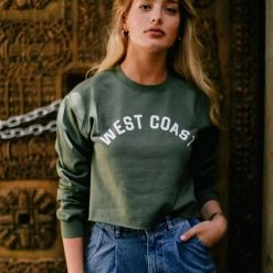WKNDER The West Coast Cropped Sweatshirt