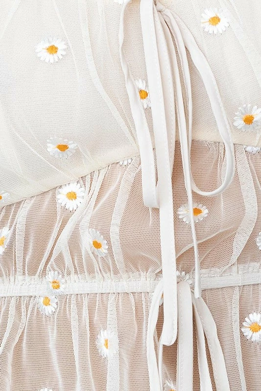 Le Lis The Daisy Sheer Puff Sleeve Crop Top