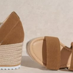 KKE Originals The Slyvie Camel Strap Wedged Sandals