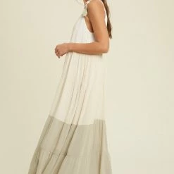 Wishlist The Carlisle Sage Colorblock Maxi Dress