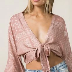 Style Rack The Pretty In Mauve Bandana Tie Top