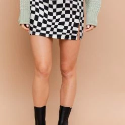 Le Lis The On Your Mark Black & White Checkered Mini Skirt Skirts