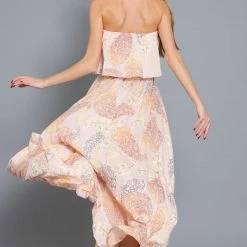 Aakaa The Stinson Pink Paisley Print Strapless Maxi Dress Dresses
