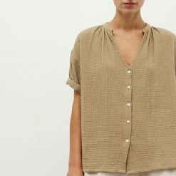 Grade & Gather Tops The Nantucket Double Gauze Roll Up Shirt