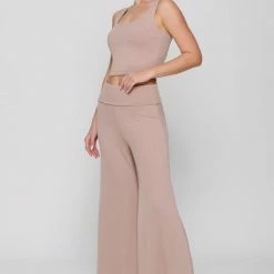 Final Touch Tops The Kamryn Ribbed Cropped Tank