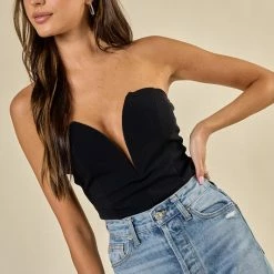 Blue Blush Tops The Demi Black Plunge Strapless Bodysuit