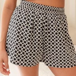 Le Lis The Dalia Black & White Shorts