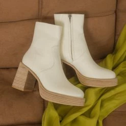 KKE Originals The Alexandra White Platform Boots Shoes