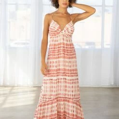 Love Stitch Dresses The Ginger Diamond Twist Front Maxi Dress