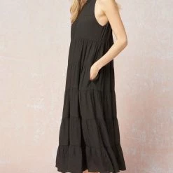 Entro The Wendy Sleeveless Tiered Maxi Dress